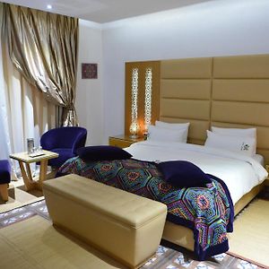 Aralia Boutique Hotel